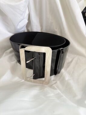 Gucci Super Wide Patent Leather Black Belt Rectangular Silver Belt Buckle